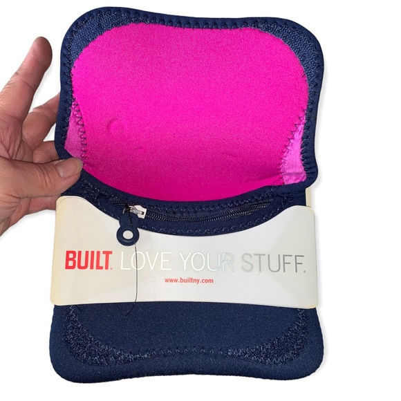 BUILT Neoprene E-Reader 6” Tablet Case - Picture 4 of 10